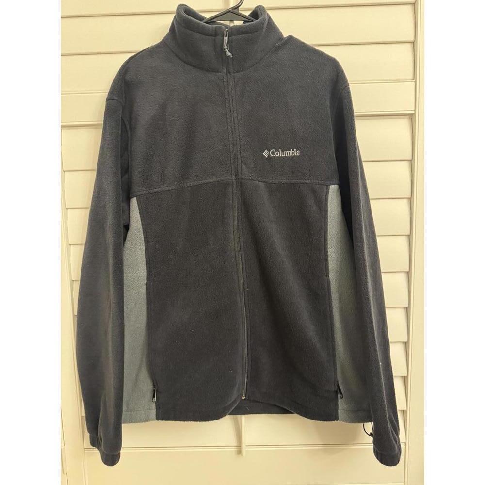 Men’s Columbia fleece jacket size L